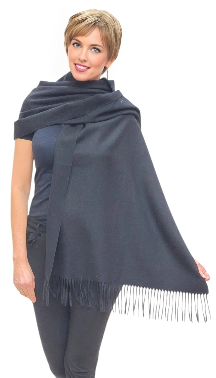 Shawl Style 338P Black