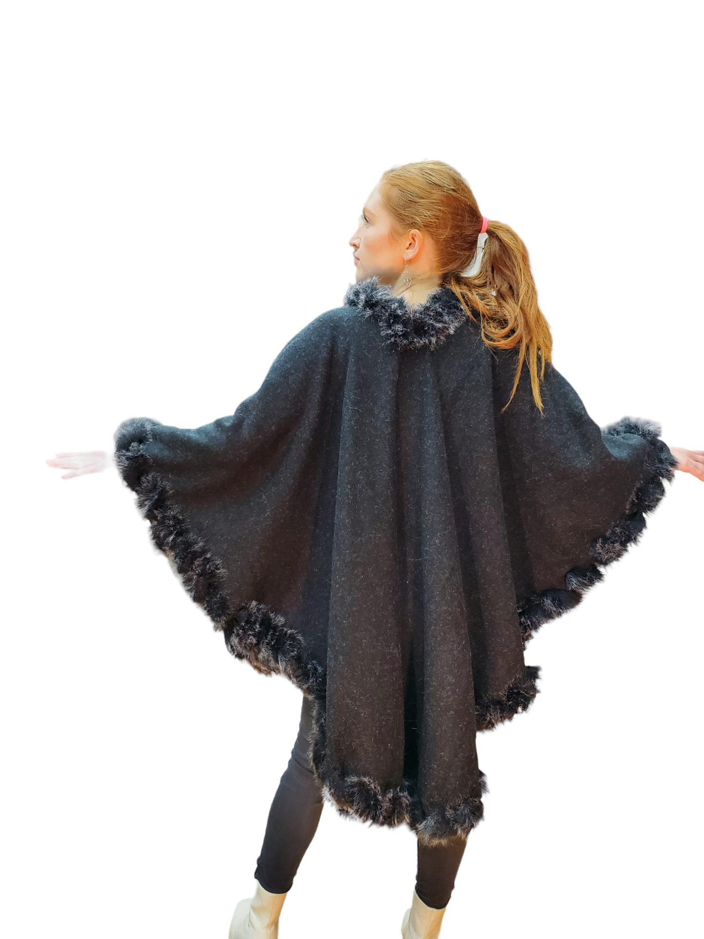 Cape Style 1340 Black Chinchilla