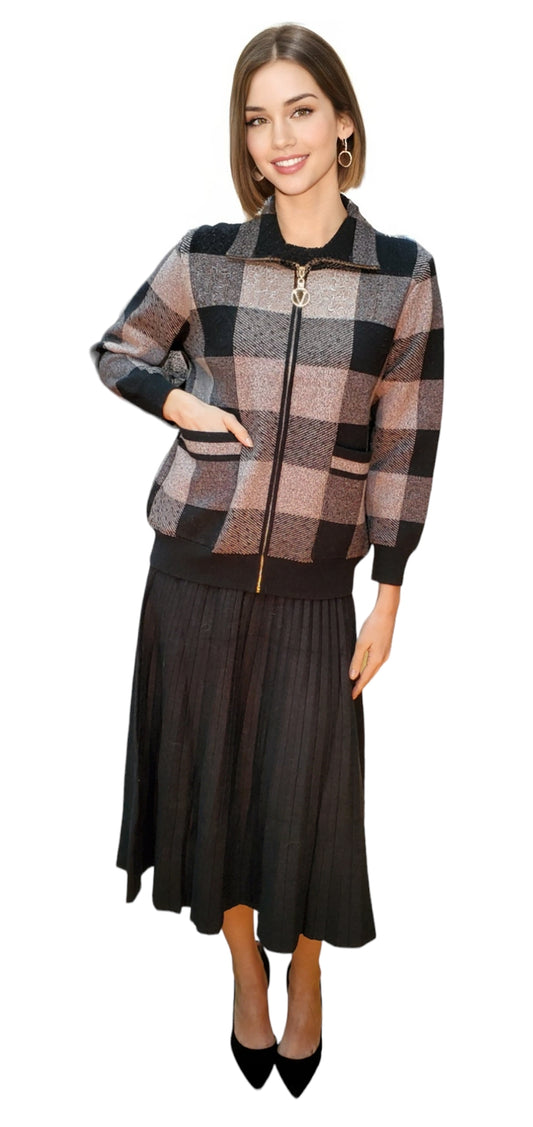 Sweater Style 815 Black Gray