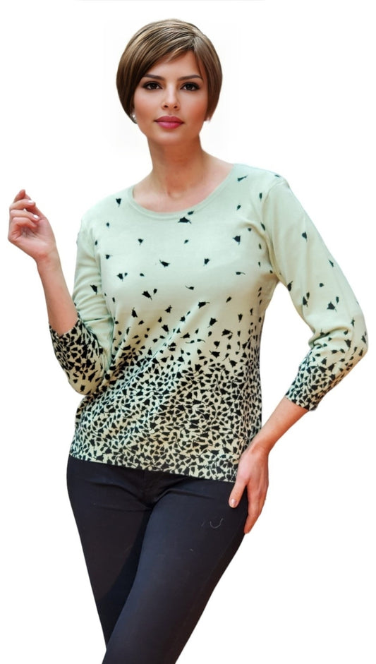 Sweater Style 9006144 Green Print