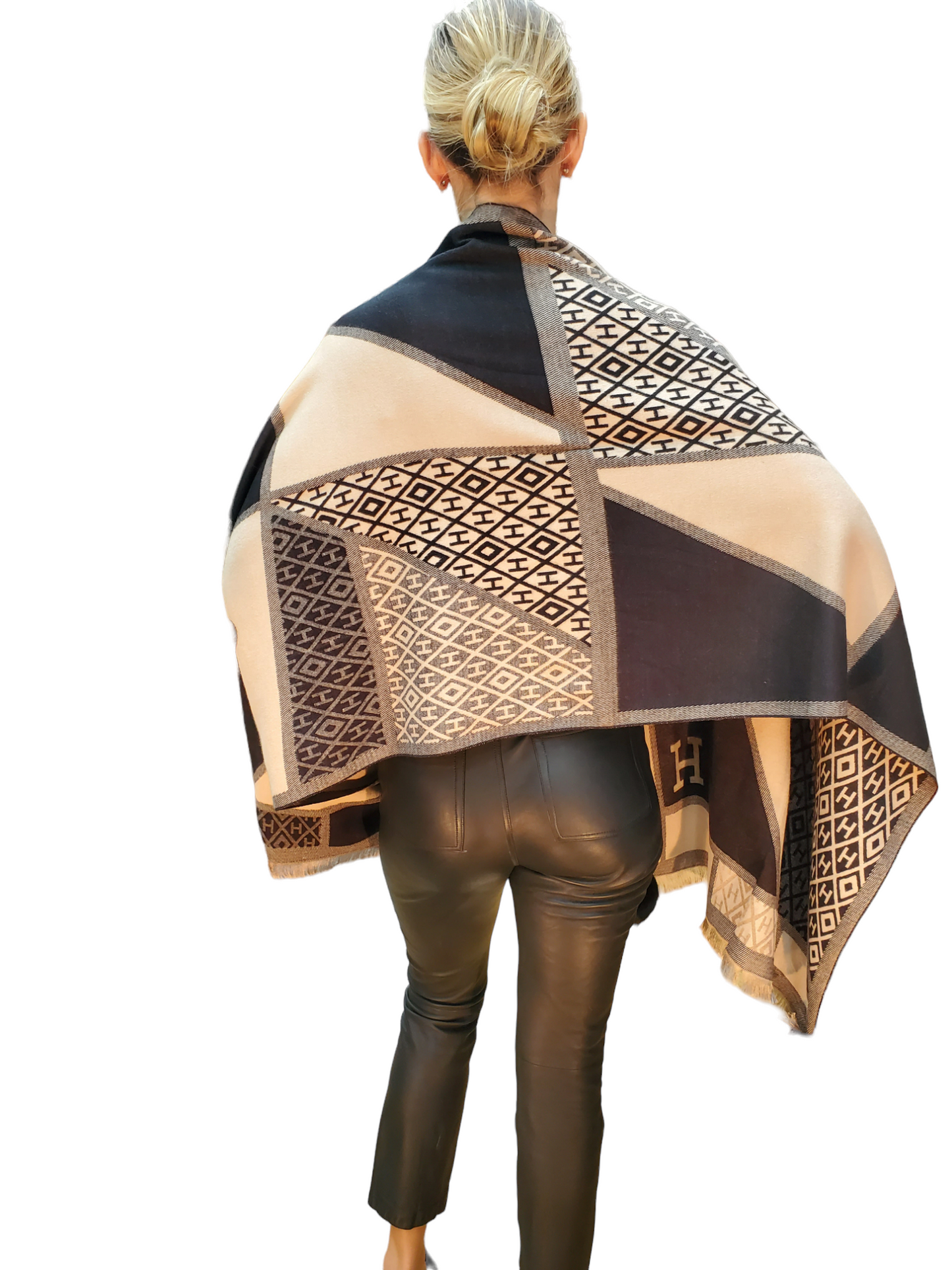 Shawl Style CL2021101 Black Camel
