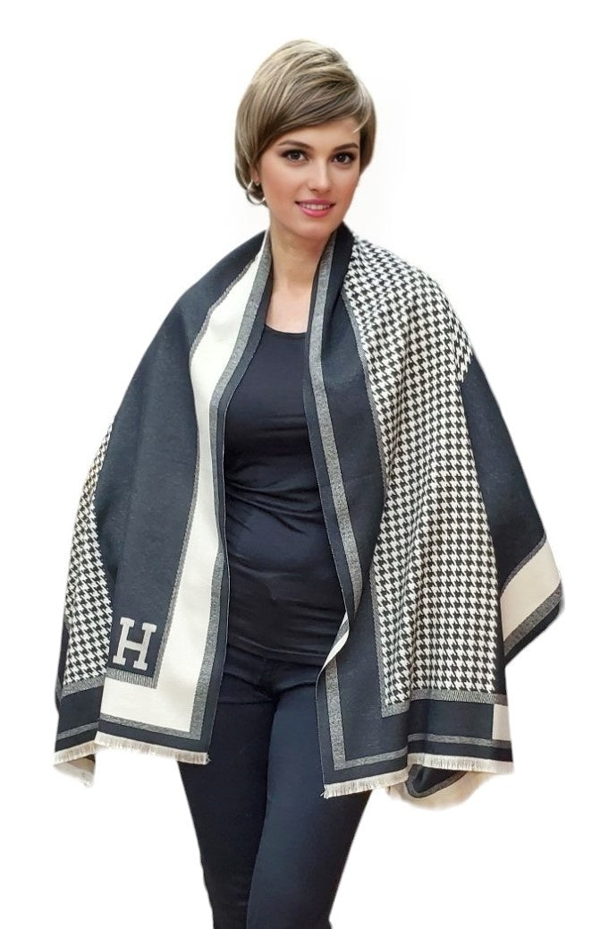 Shawl Style CLW003 As Shown